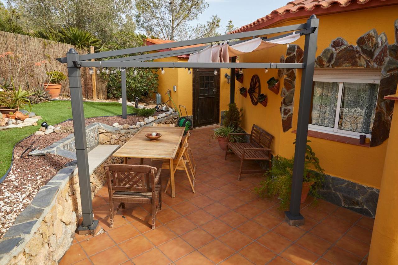 Amazing Vila close to Sitges, jacuzzi, swimming pool&exellent views Olivella Esterno foto